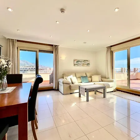 Mediterraneo Real And Pool Penthouse Apartment *
